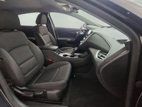 Used 2023 Chevrolet Malibu LT image 19