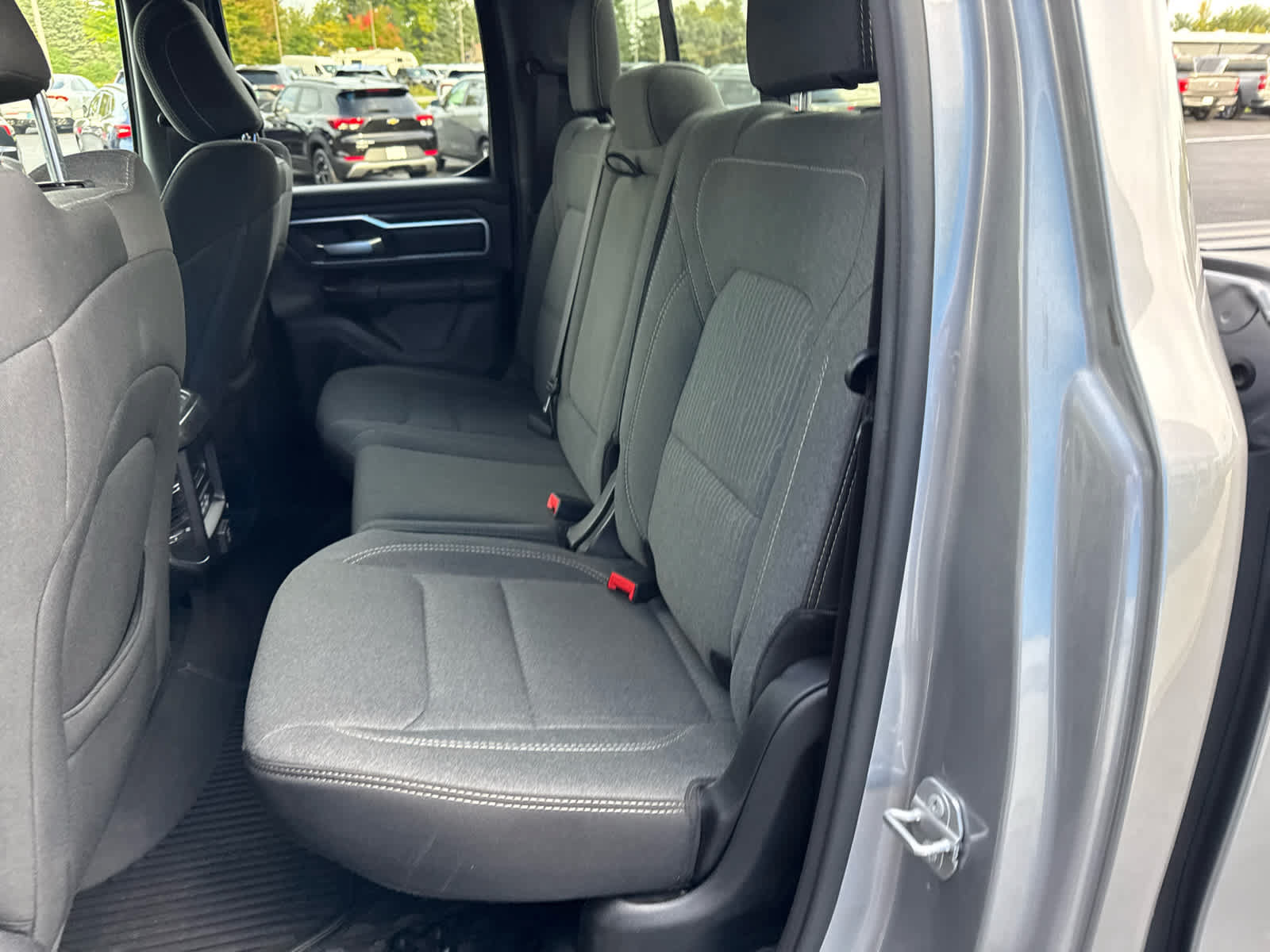 Used 2021 RAM 1500 Big Horn AWD/4WD image 16