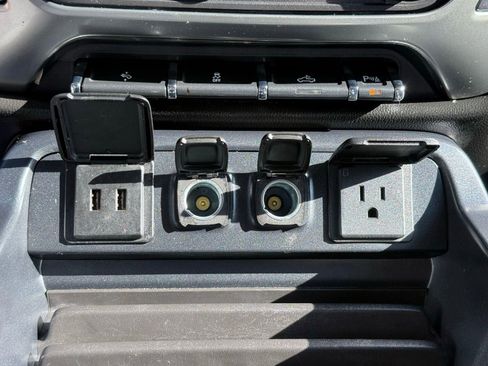 Used 2018 Chevrolet Silverado 1500 LT w/ All Star Edition image 50