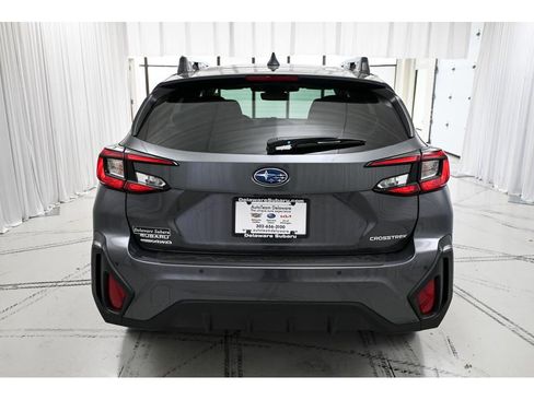 Used 2025 Subaru Crosstrek 2.5i Limited w/ Crosstrek Mirror Package AWD/4WD image 6