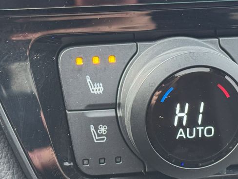 Used 2024 Toyota Grand Highlander Platinum image 5