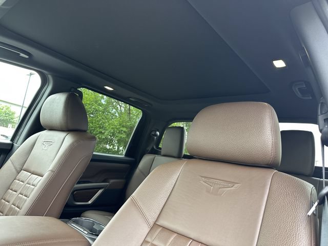 Certified 2024 Nissan Titan Platinum Reserve w/ Moonroof Package AWD/4WD image 33