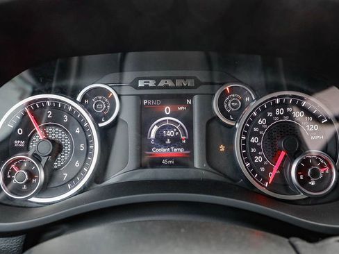 New 2026 RAM 2500 Tradesman AWD/4WD image 27