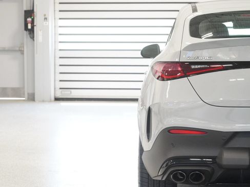 Used 2026 Mercedes-Benz GLC 43 AMG 4MATIC Coupe image 9