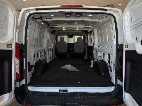 Used 2019 Ford Transit 150 148 Low Roof RWD image 20