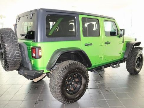 Used 2019 Jeep Wrangler Unlimited Sport S image 8