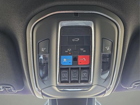 New 2026 Jeep Cherokee Limited image 22