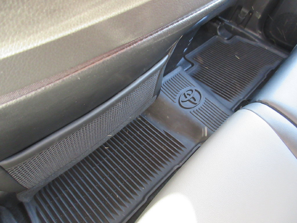 Used 2019 Toyota 4Runner SR5 Premium AWD/4WD image 25