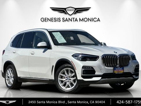 Used 2021 BMW X5 sDrive40i w/ Premium Package image 1