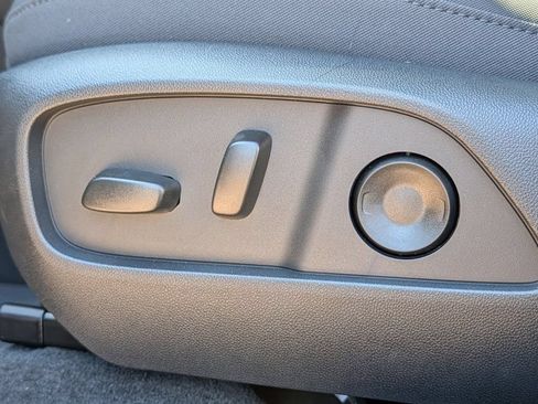 New 2026 GMC Terrain AT4 w/ Technology Package II AWD/4WD image 46