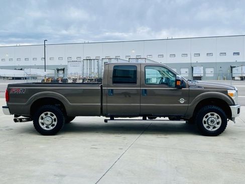 Used 2015 Ford F250 XLT w/ XLT Premium Package image 4