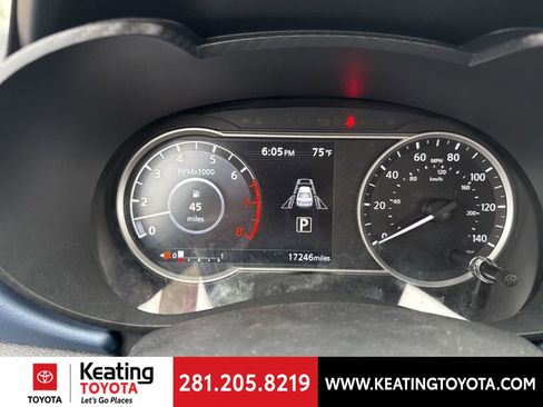 Used 2025 Nissan Versa SV image 17