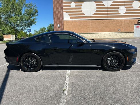 Certified 2025 Ford Mustang GT Premium RWD image 6