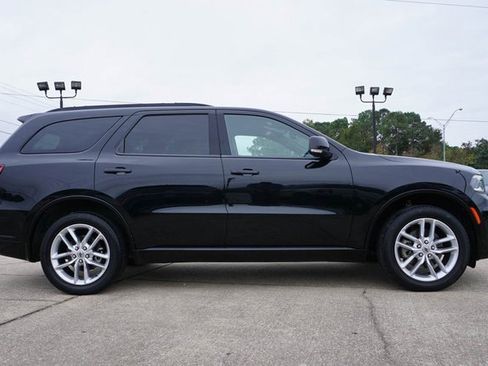 Used 2023 Dodge Durango GT image 3