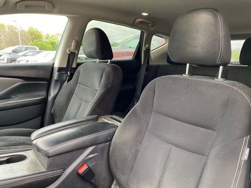 Used 2019 Nissan Murano S image 15