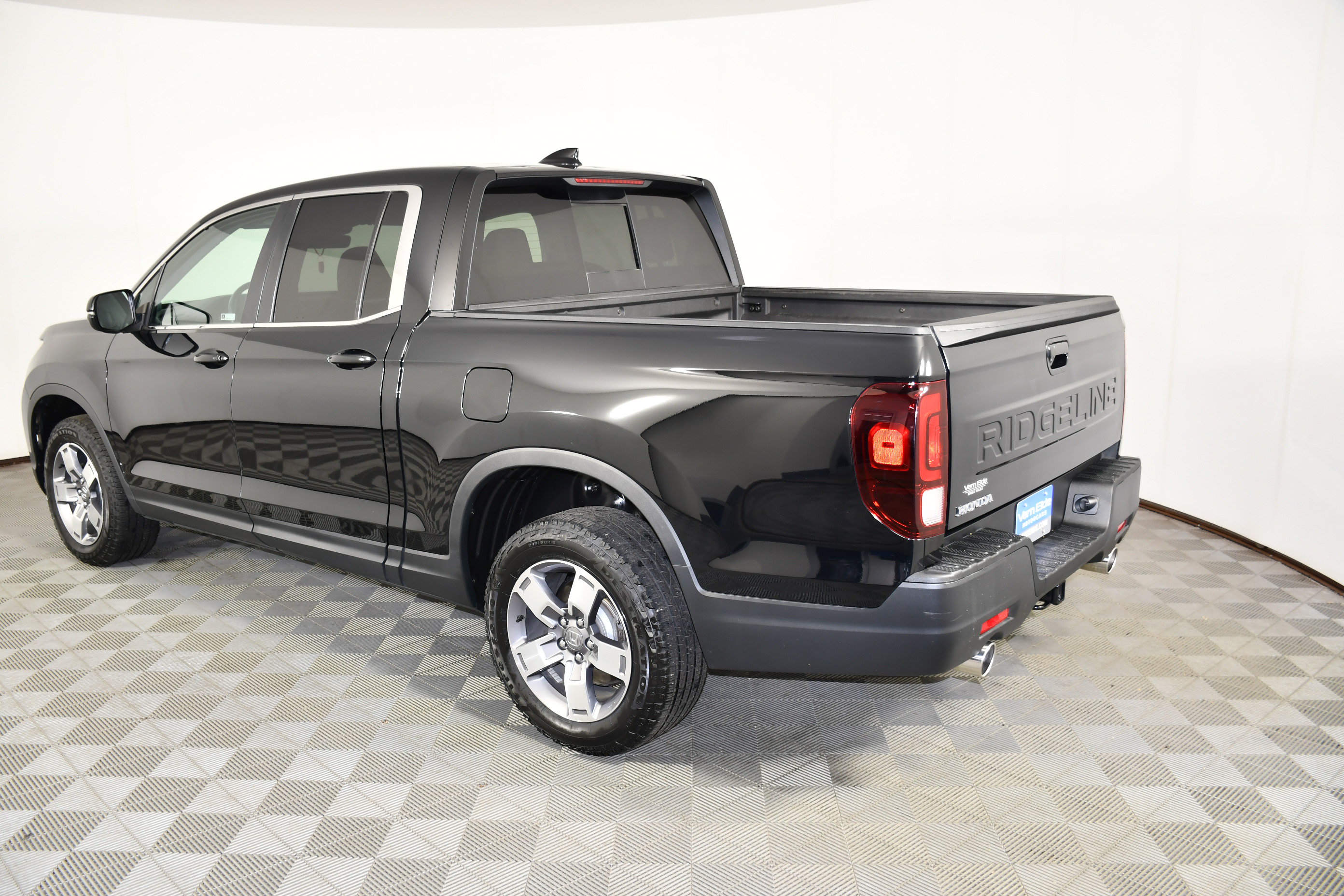 Certified 2024 Honda Ridgeline RTL image 7