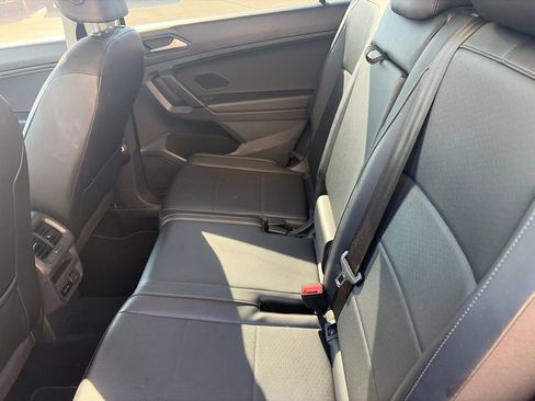 Used 2019 Volkswagen Tiguan S FWD image 9
