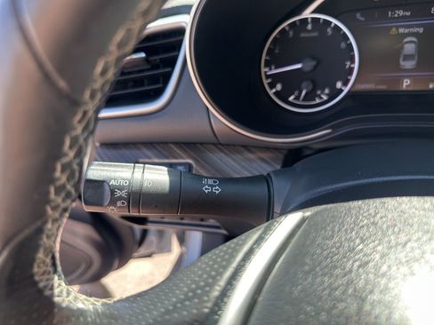 Used 2017 Nissan Maxima Platinum w/ Medallion Package image 31