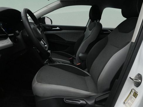 Used 2023 Volkswagen Taos S w/ Driver Assistance Package FWD image 15