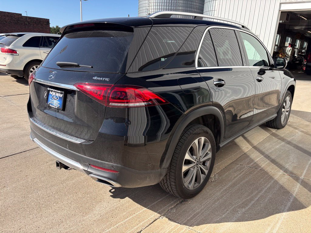 Used 2020 Mercedes-Benz GLE 350 4MATIC image 3