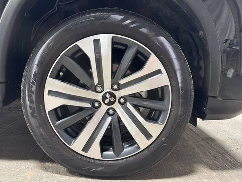 Used 2024 Mitsubishi Outlander Sport AWD image 39