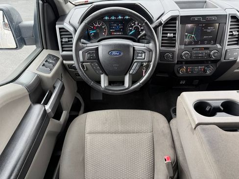 Used 2019 Ford F150 XLT w/ Equipment Group 302A Luxury AWD/4WD image 27