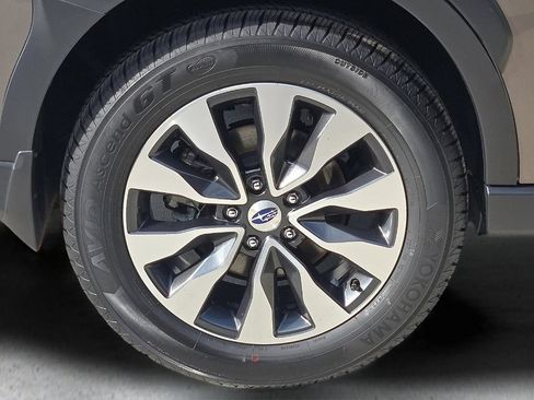 Certified 2023 Subaru Outback Limited XT AWD/4WD image 8