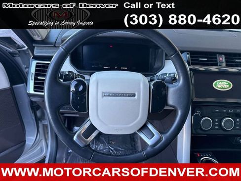 Used 2019 Land Rover Discovery HSE image 22