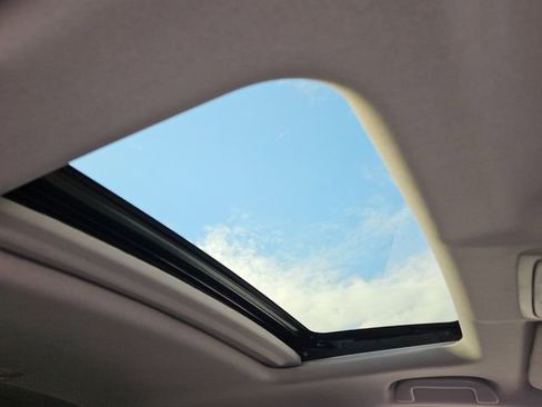 Used 2022 Honda CR-V EX image 20