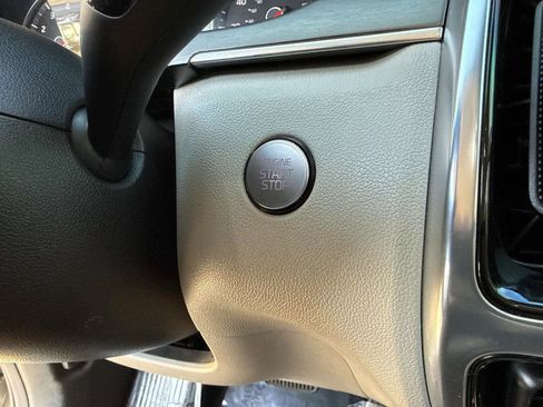 Used 2022 Kia Sorento SX image 36