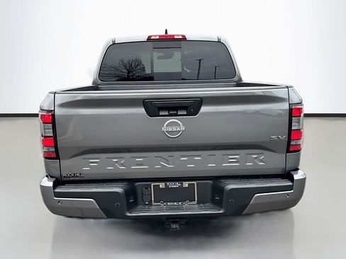 Used 2024 Nissan Frontier SV w/ SV Convenience Package image 6