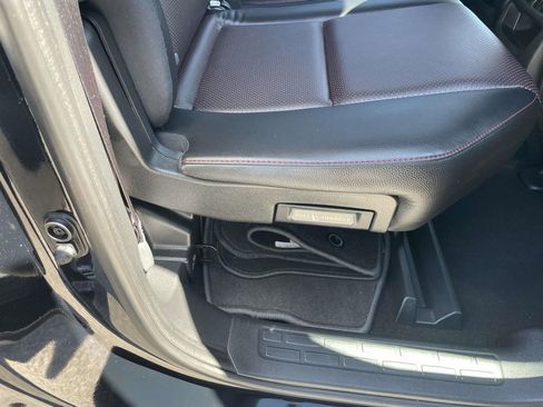 Used 2018 Honda Ridgeline Black Edition image 22