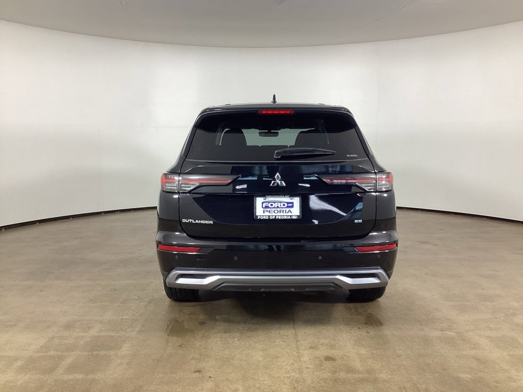 Used 2025 Mitsubishi Outlander SE AWD/4WD image 6