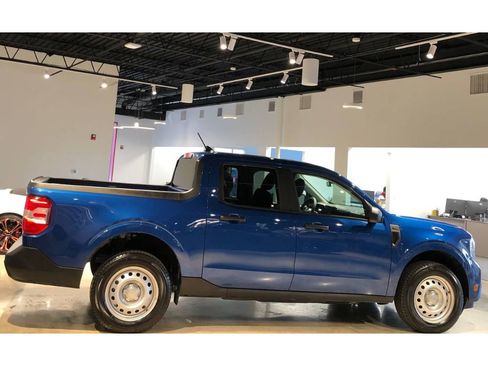 Used 2023 Ford Maverick XL image 9