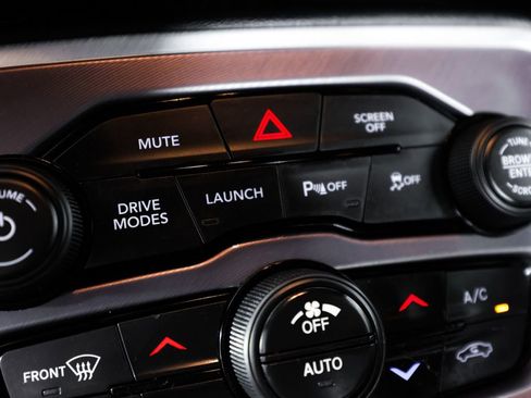 Used 2022 Dodge Challenger R/T Scat Pack RWD image 30