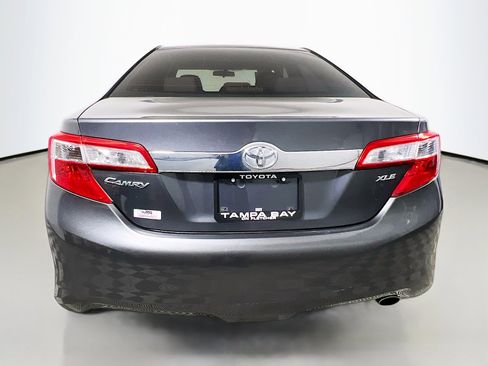 Used 2012 Toyota Camry XLE image 6