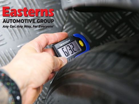 Used 2024 Volkswagen Jetta SE FWD image 24