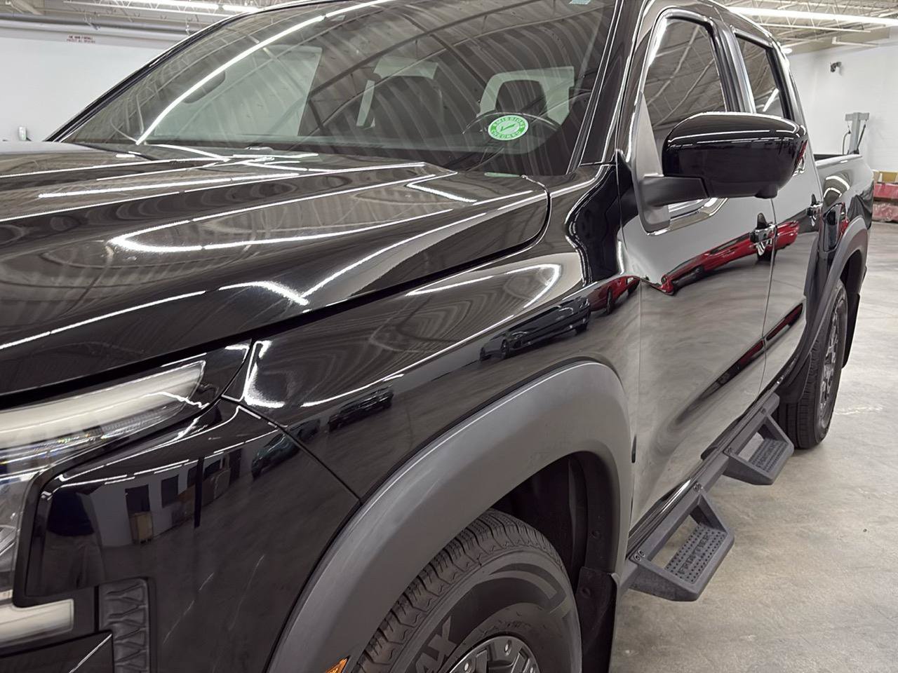 Used 2023 Nissan Frontier Pro-X w/ Pro-X Premium Package RWD image 2