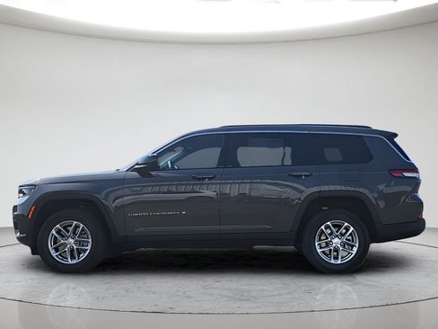 New 2025 Jeep Grand Cherokee L Laredo w/ Luxury Tech Group I AWD/4WD image 6