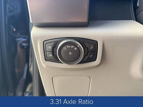 Used 2016 Ford F150 XLT image 14