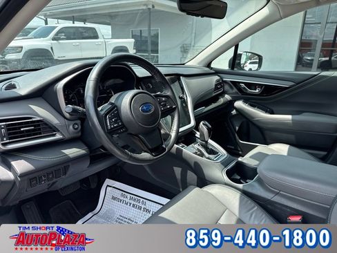 Used 2024 Subaru Outback Onyx Edition AWD/4WD image 3
