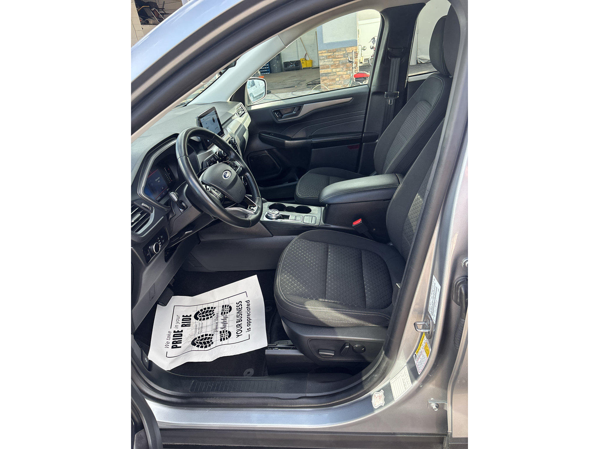Used 2023 Ford Escape Active w/ Cold Weather Package FWD image 10