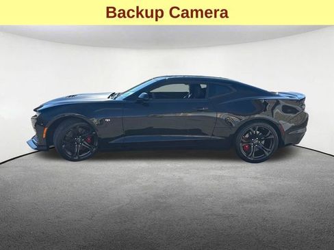 Used 2023 Chevrolet Camaro SS RWD image 8
