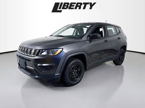 Used 2019 Jeep Compass Sport image 3