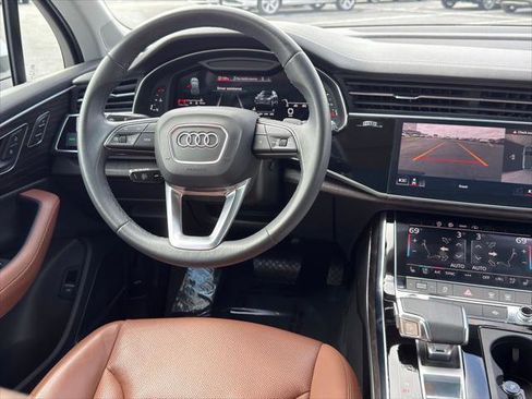 Used 2023 Audi Q7 3.0T Premium Plus w/ Premium Plus Package AWD/4WD image 22