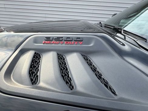 Used 2024 RAM 3500 Limited w/ Night Edition image 37