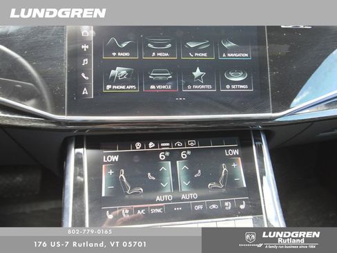 Used 2023 Audi Q8 Premium Plus w/ Premium Plus Package AWD/4WD image 27
