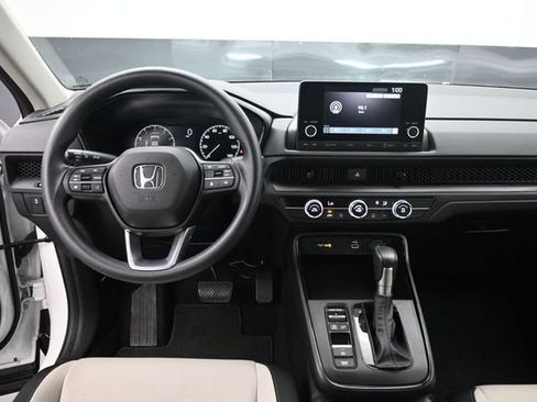 Certified 2025 Honda CR-V LX image 11