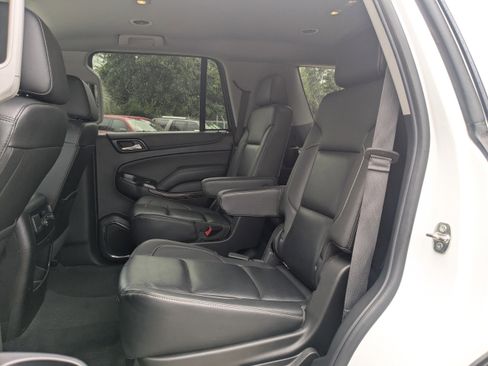 Used 2019 Chevrolet Tahoe LT image 13