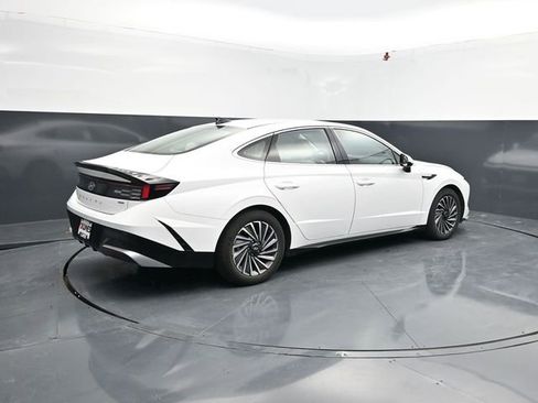 Used 2025 Hyundai Sonata SEL image 9